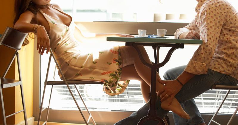 candle light dinner dress code What to wear to a Candlelight Summer Concert #Candlelight