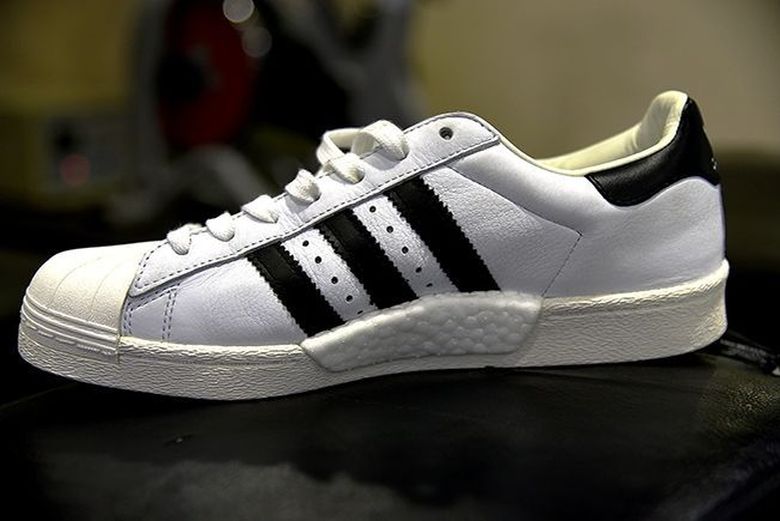 adidas gazelle silver green womens Adidas Superstar White Gold (2007) main image 1
