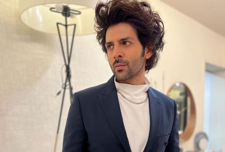 Bollywood celebs best suit looks