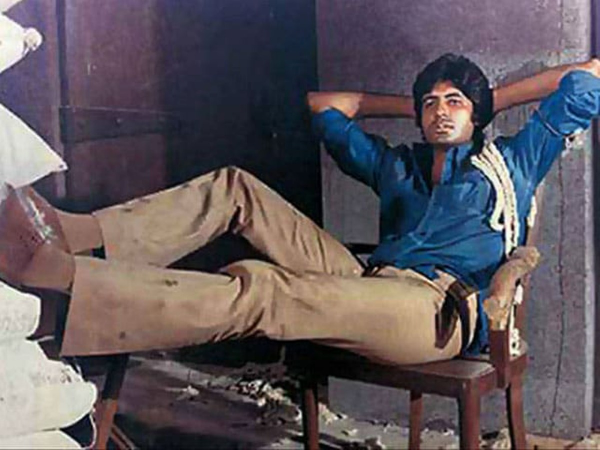 4 Amitabh Bachchan Blockbusters That Were Rejected By Other Stars Like Dharmendra & Rajesh Khanna