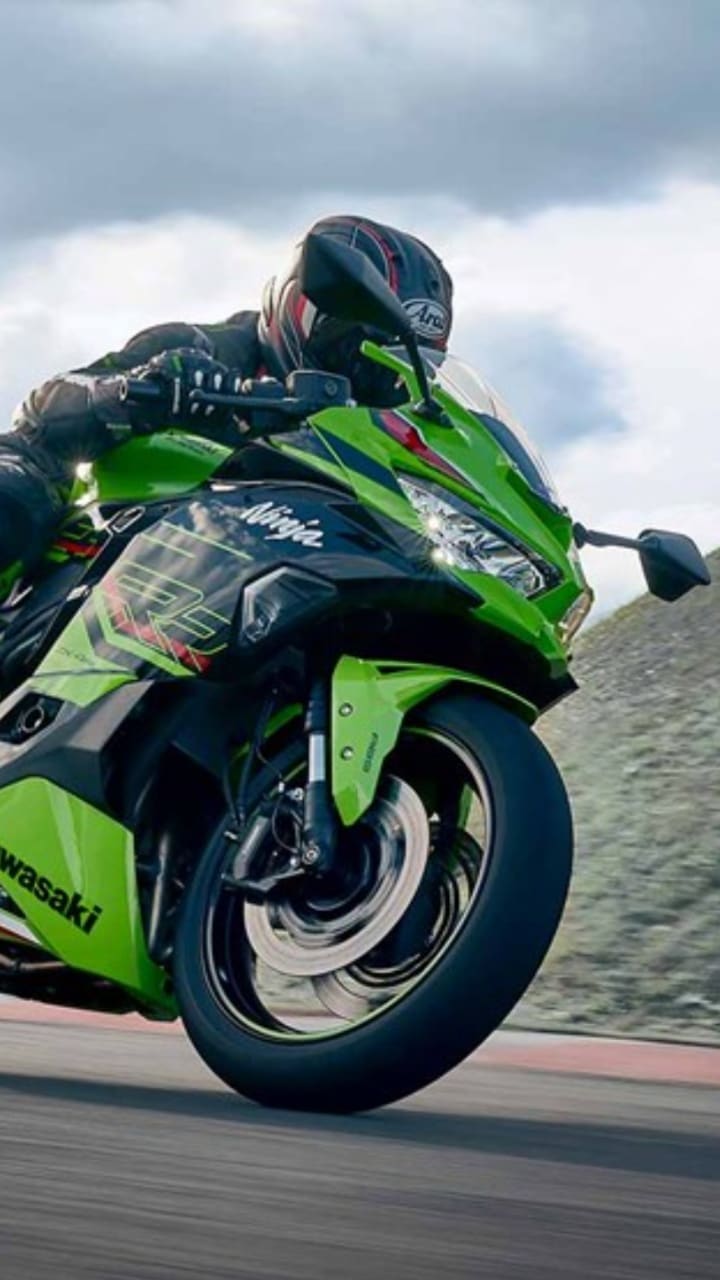 Kawasaki ZX4R To Be Launched In India Soon: Check Features, Price Kawasaki ZX4R To Be Launched In India Soon: Check Features, Price