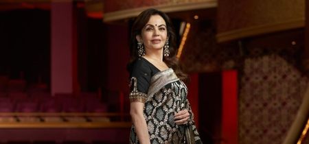 Nita Ambani wore Shah Jahan's Mughal jewellery worth CRORES to Miss World  2024