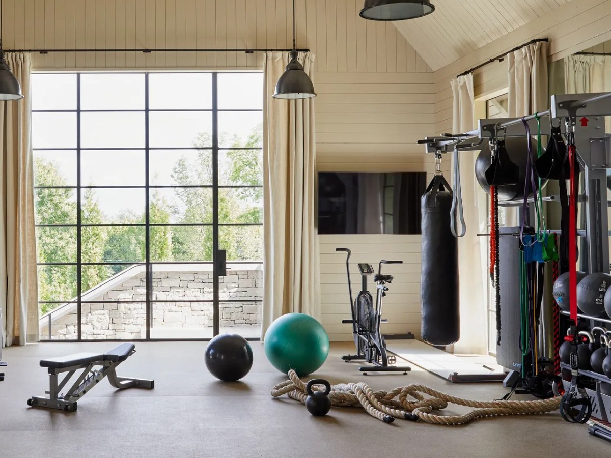 mensxp.com - MensXP Team - Home Gym Setup Guide: How to Build a Clean, Compact Space