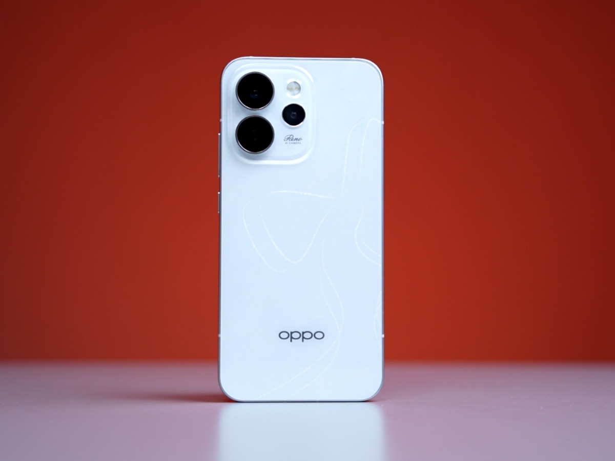 Oppo Reno 15 Pro Mini review: A proper compact flagship with zero